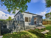 photo property thumbnail