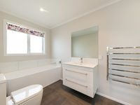 photo property thumbnail