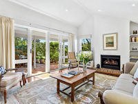 photo property thumbnail