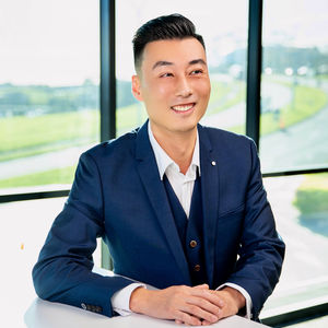 Alex  Lu