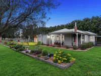 photo property thumbnail