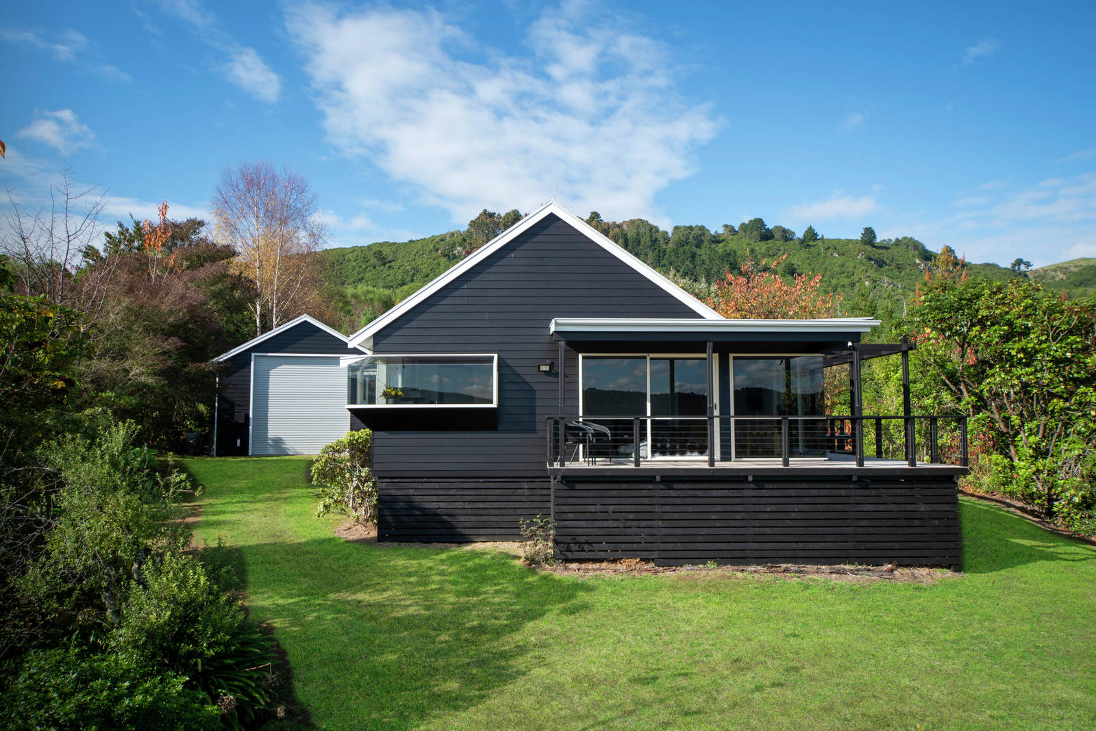 22 Boojum Dell, Kinloch, Taupo 4 Bed House Private Sale