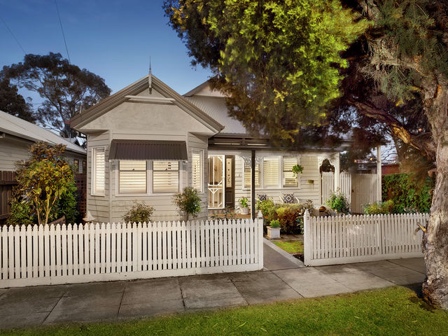 3 Cambridge Street Oakleigh
