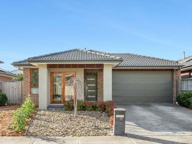 17 Bronte Crescent Doreen