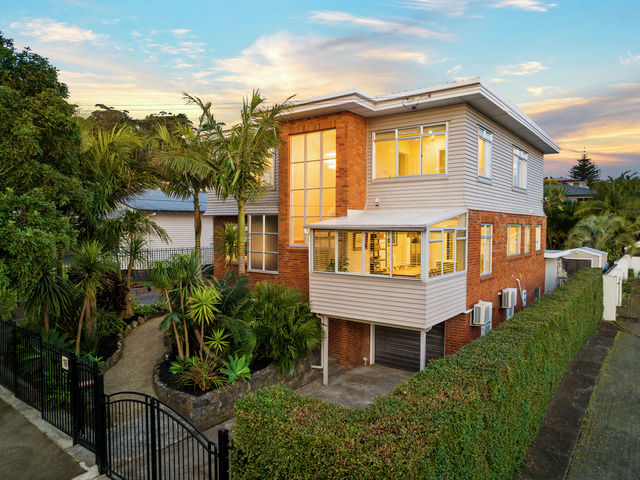 19 Grande Avenue Mount Albert