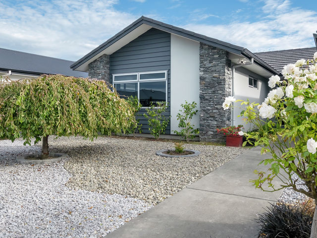 36 Pelorus Avenue Poraiti