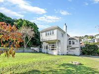 photo property thumbnail