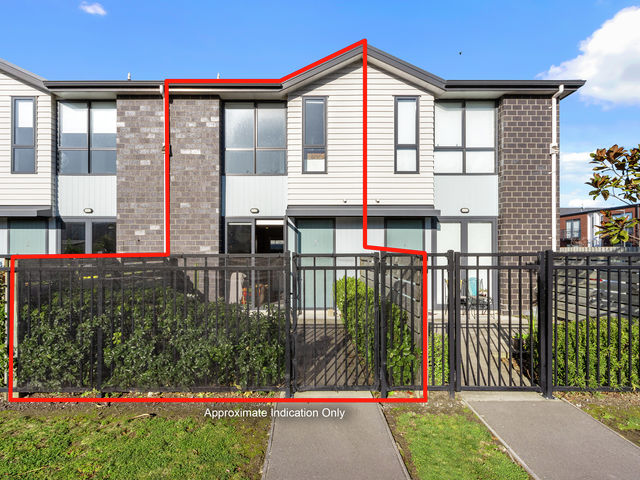 2/14 Buffon Street Waltham