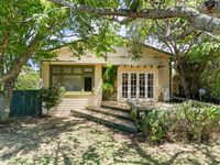 photo property thumbnail