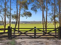 photo property thumbnail