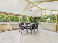 photo property thumbnail