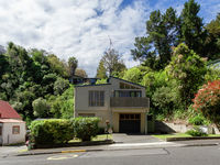 photo property thumbnail