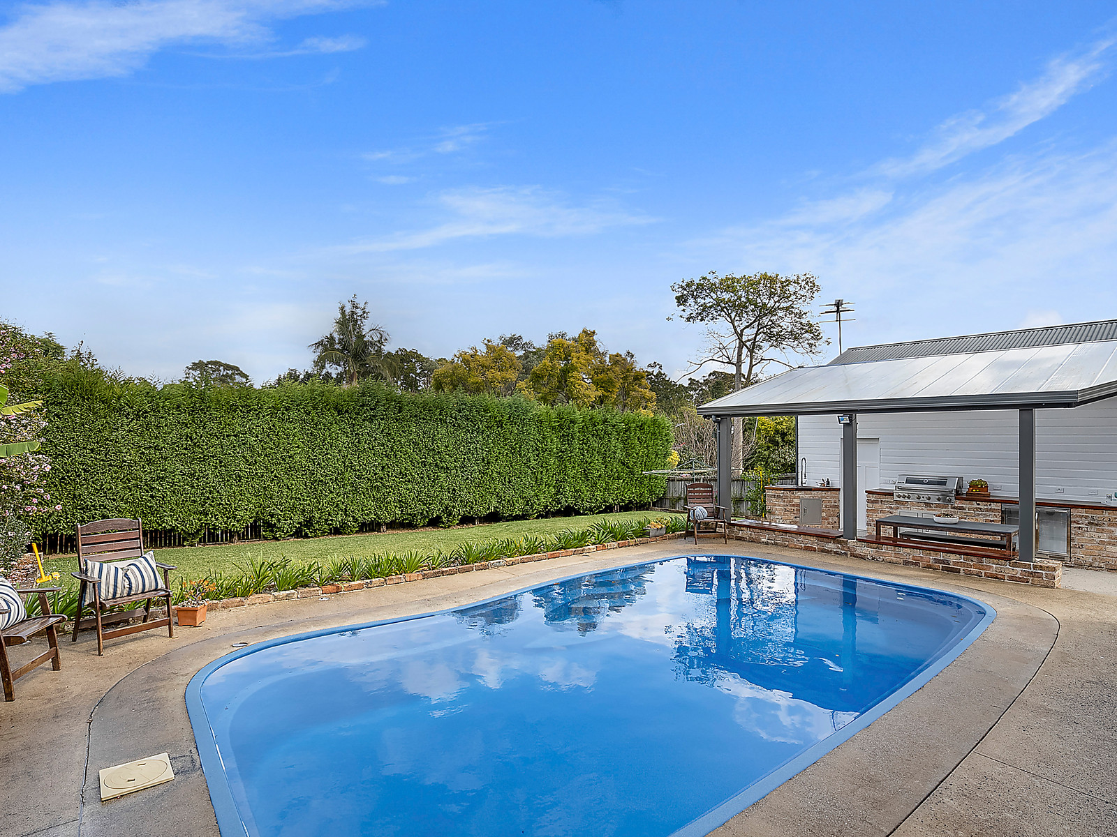 20 Church Street, Castle Hill 6 Bed House For Sale