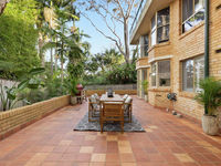 photo property thumbnail