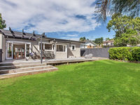 photo property thumbnail