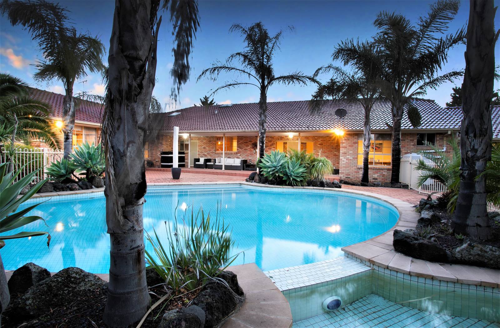 31 Drummond Street, Greenvale 6 Bed House Auction