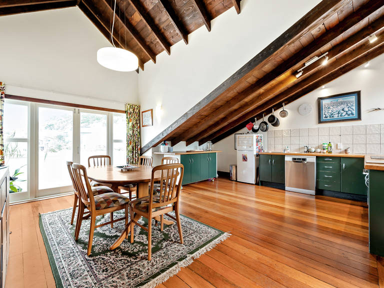 3/12 Little George Street Thorndon