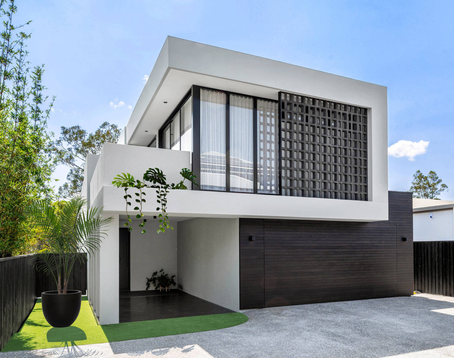 41 Molonga Terrace, GRACEVILLE 5 Bed House For Sale