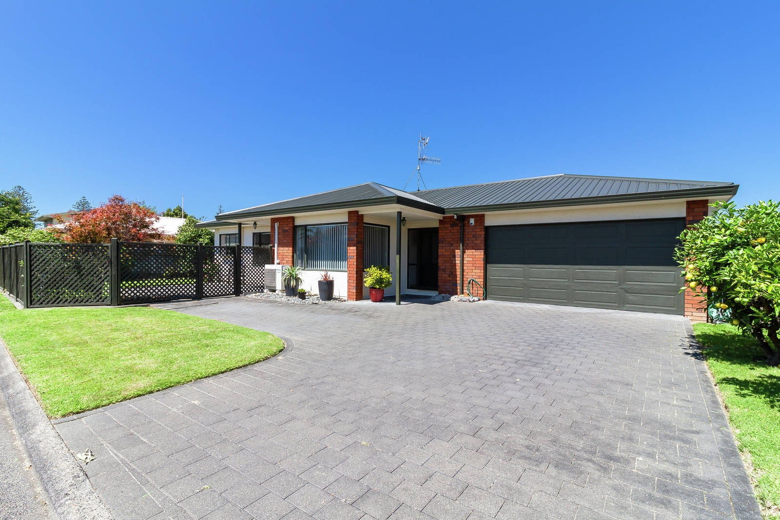 2/143 Nelson Crescent, Napier South 3 Bed Lot Private Treaty