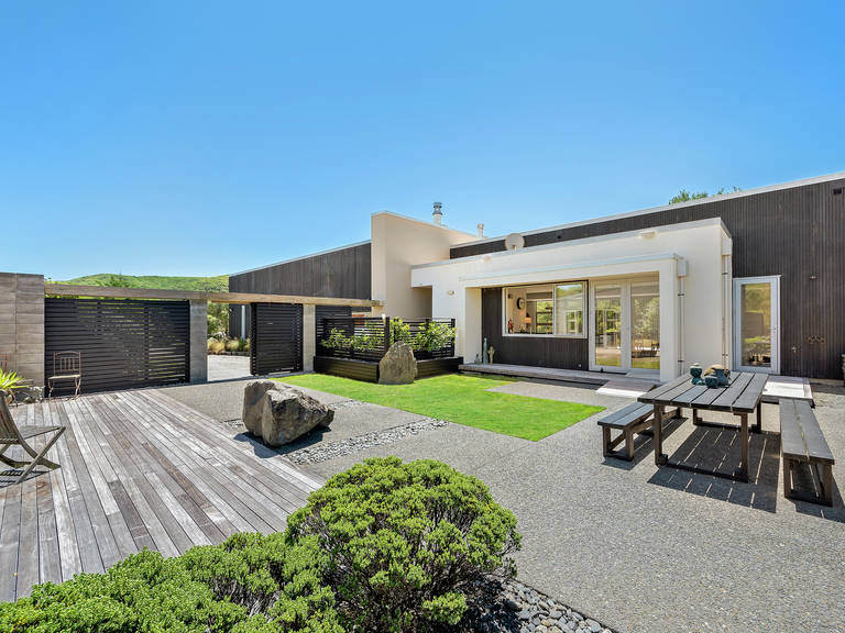 654 Ohariu Valley Road Ohariu
