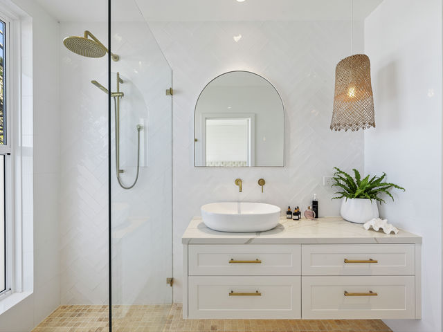 3 Beach Road Newport