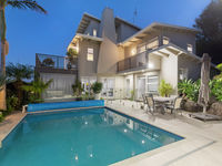 photo property thumbnail