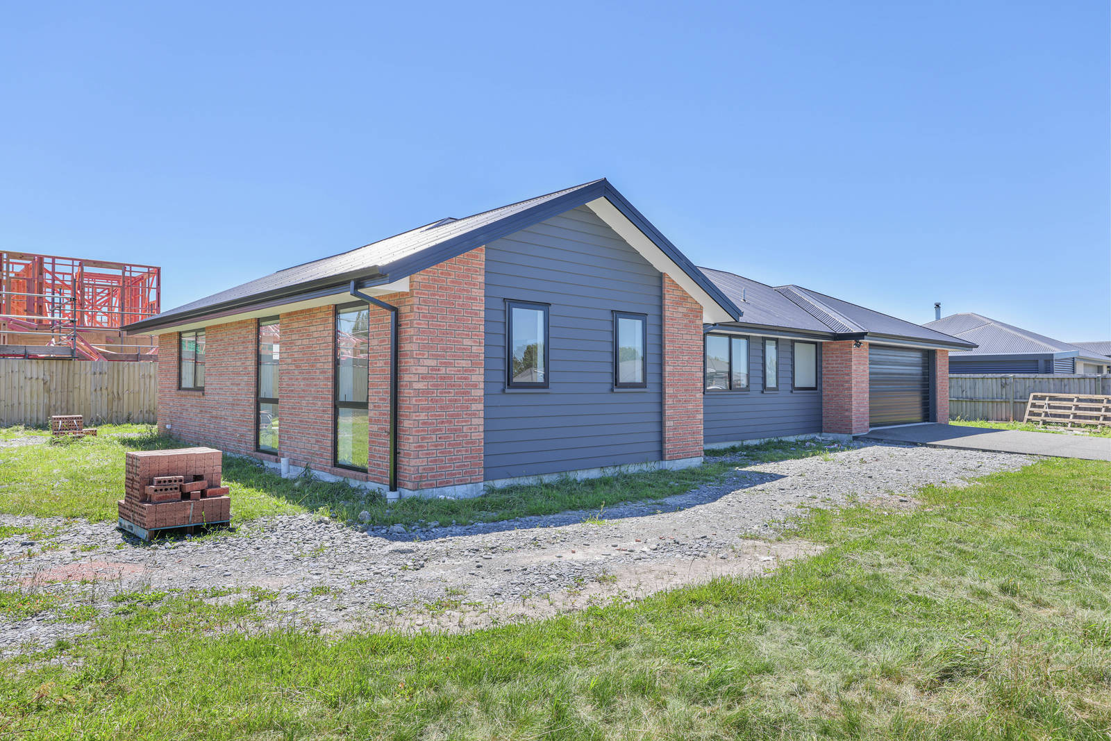 4 Roxburgh Place, Tinwald, Ashburton 3 Bed House Private Sale