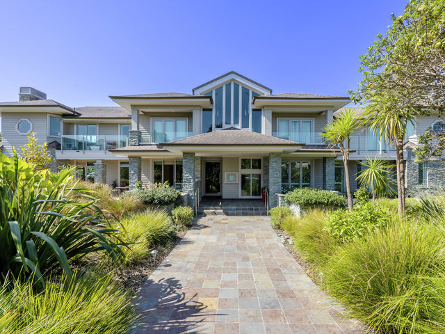 1 Little Compton Mews Snells Beach