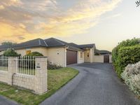 photo property thumbnail