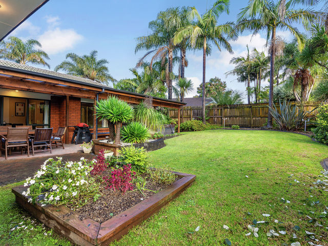 72 Lothian Brae Wattle Downs