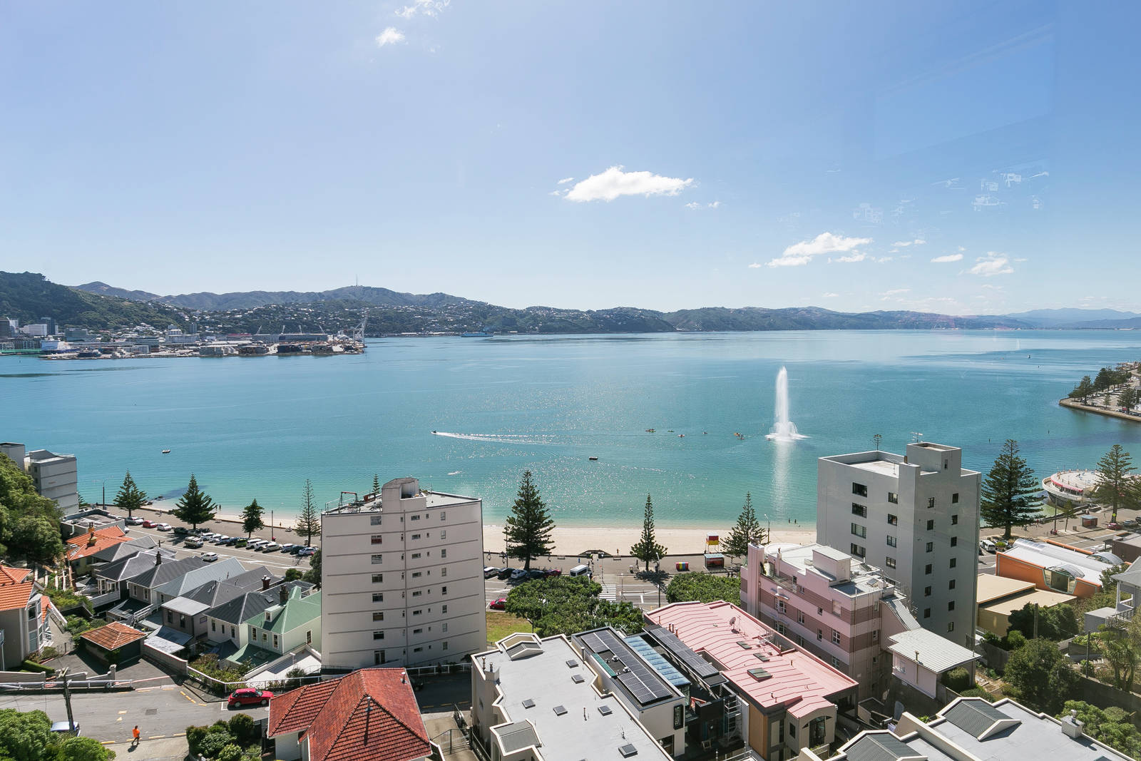 12F/20 Oriental Terrace, Oriental Bay 3 Bed Apartment Private Treaty