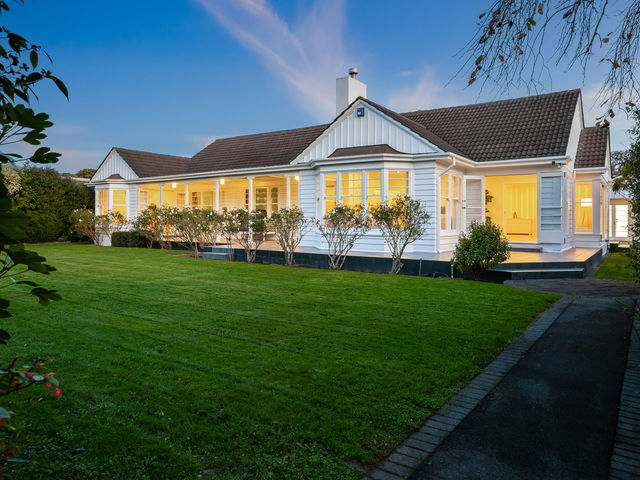 15 Troon Crescent Boulcott