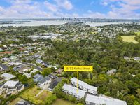 photo property thumbnail