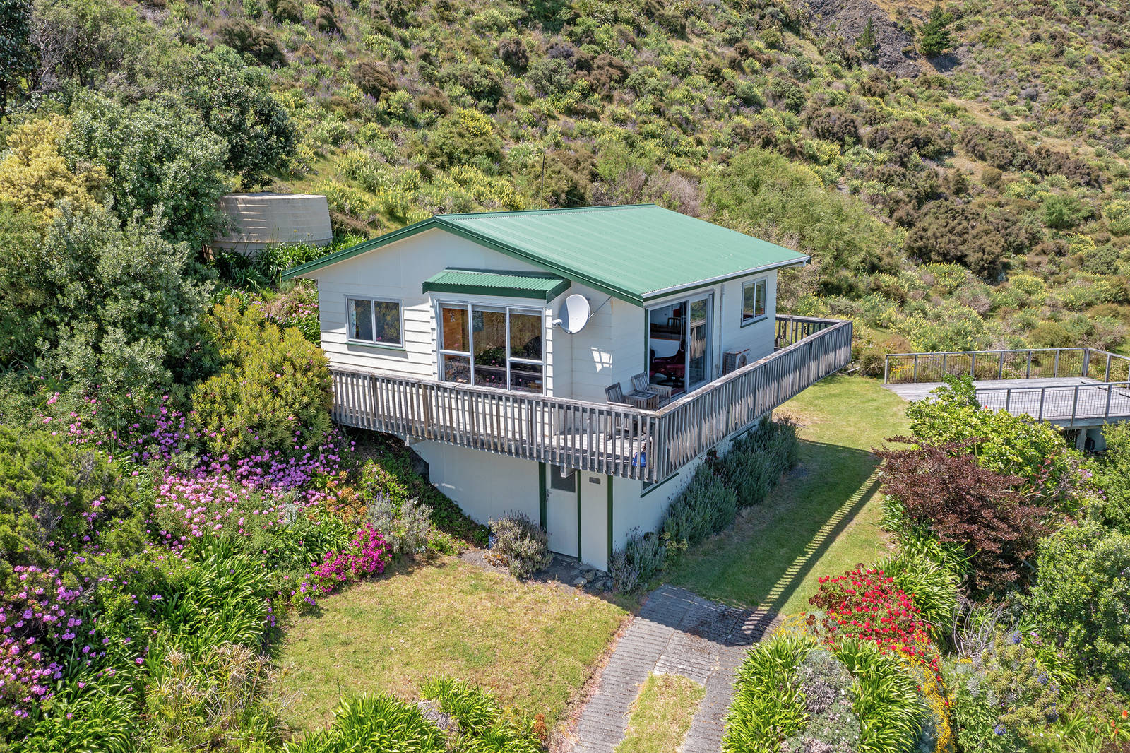 22 Seaview Avenue, Ngawi, South Wairarapa 2 Bed House Private Sale