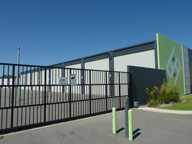 8/10 Helmshore Way Port Kennedy