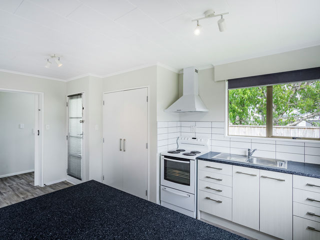 55A/Flat 2 Wilford Street Wallaceville