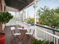 photo property thumbnail