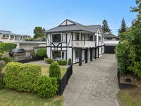 photo property thumbnail