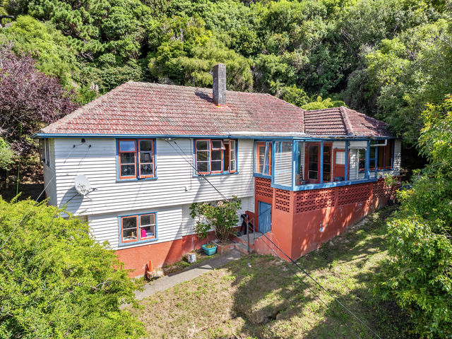 11 Hill Grove Naenae