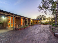 photo property thumbnail