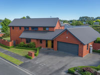 photo property thumbnail