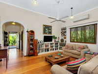 photo property thumbnail