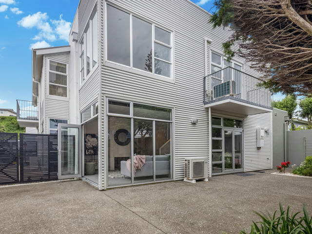 11B Ira Street Miramar