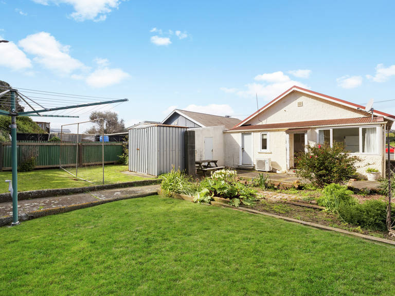 32 Bridge Street Rongotai