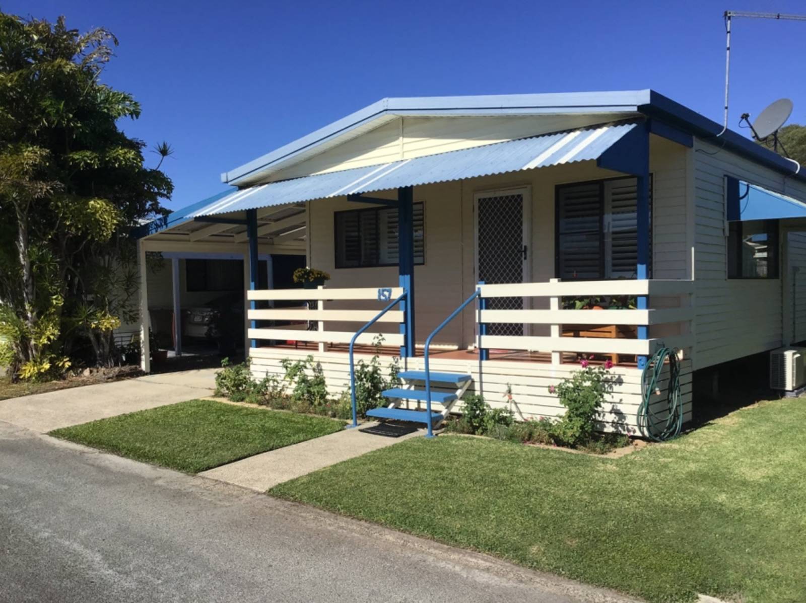 126 Cotterill Ave, Bongaree 1 Bed House For Sale