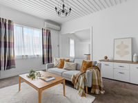 photo property thumbnail