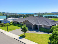 photo property thumbnail