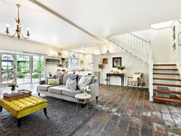 photo property thumbnail