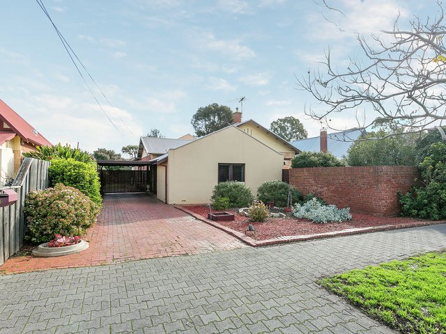 24 Smith-Dorrien Street Netherby