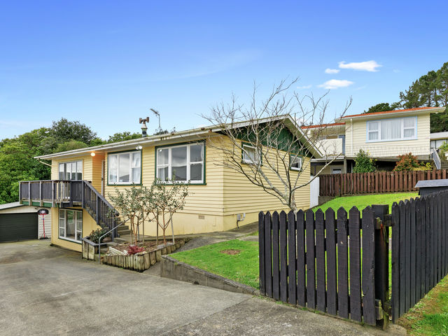 25 Dalton Grove Stokes Valley
